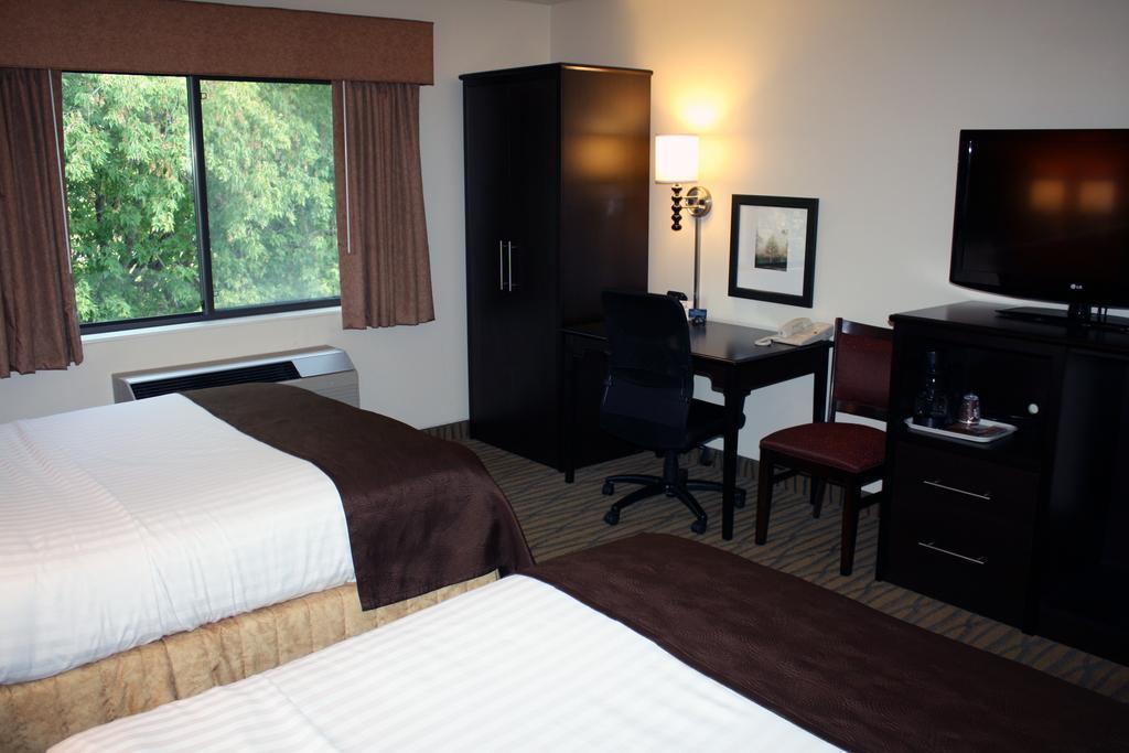 Americinn By Wyndham Rogers Room photo