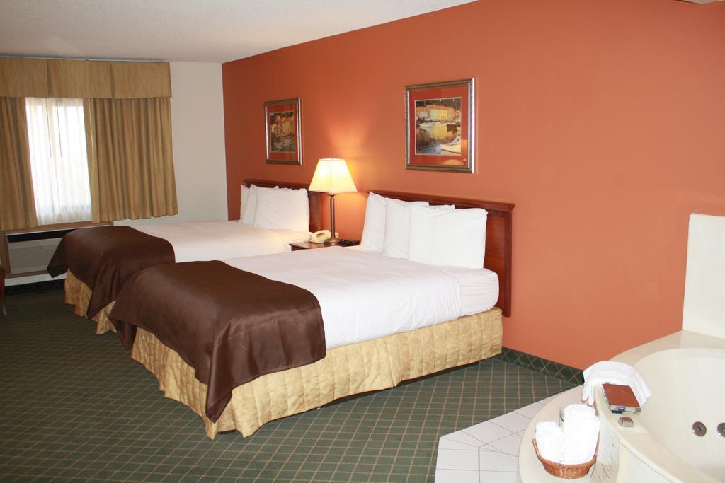 Americinn By Wyndham Rogers Room photo